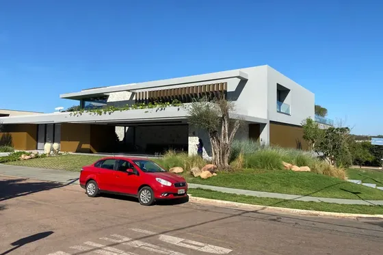 Obra Condomínio Florais dos Lagos - Arq Isabela Gravlik e Gerlane Calabria
