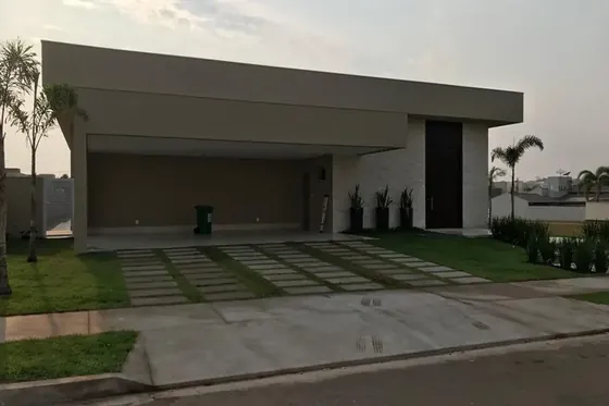 Residência Florais dos Lagos - Arq. Kelly Tavares - Leke Arquitetura